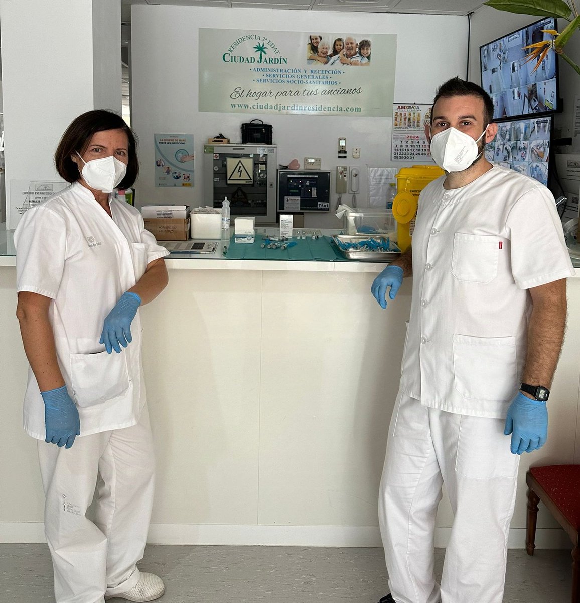 CS Coll y UBS Molinar (@cscollr) on Twitter photo Vacunacion en Residencias Coll d'en Rabassa. Vacunacion Gripe COVID 2024 <a href="/apmallorca/">Gerència d'Atenció Primària de Mallorca</a> <a href="/Coiba1/">COIBA</a> <a href="/ibamfic/">🩺Ibamfic</a> <a href="/infosalut/">Infosalut</a> <a href="/SalutGOIB/">Conselleria de Salut</a> Vacunacion en Residencias Coll d'en Rabassa. Vacunacion Gripe COVID 2024 <a href="/apmallorca/">Gerència d'Atenció Primària de Mallorca</a> <a href="/Coiba1/">COIBA</a> <a href="/ibamfic/">🩺Ibamfic</a> <a href="/infosalut/">Infosalut</a> <a href="/SalutGOIB/">Conselleria de Salut</a>