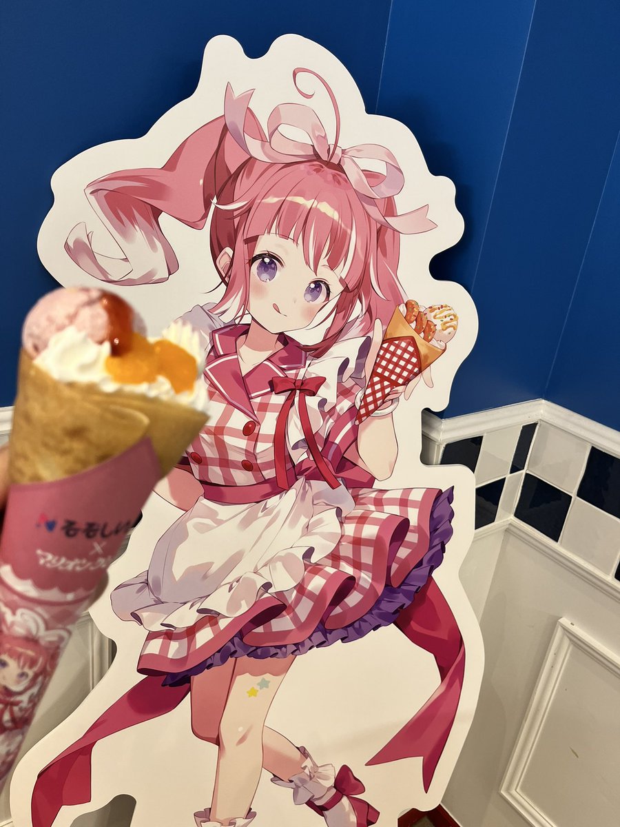 rutinium's tweet image. あんこちゃんに会いに行ってきましたー
祝日だけあって長蛇の列！
並んでる最中お客さんが可愛いーって言ってたのが印象的でした
#季咲あんこ
#ななしいんく
#マリオンクレープ