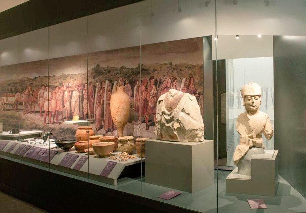 Museos de Andalucía (@museosandaluces) on Twitter photo #MuseoIbero 📌 #Jaén
🏛 "La museografía para completar el Museo Ibero saldrá a concurso «en breve».
<a href="/Museo_Ibero/">Museo Íbero de Jaén</a>
Según declaración del secretario general de Innovación Cultural y Museos <a href="/CulturaAND/">Cultura Junta de Andalucía</a> <a href="/AndaluciaJunta/">Junta de Andalucía</a>, José Ángel Vélez que recoge <a href="/ideal_jaen/">ideal_jaen</a> ideal.es/jaen/jaen/muse… #MuseoIbero 📌 #Jaén
🏛 "La museografía para completar el Museo Ibero saldrá a concurso «en breve».
<a href="/Museo_Ibero/">Museo Íbero de Jaén</a>
Según declaración del secretario general de Innovación Cultural y Museos <a href="/CulturaAND/">Cultura Junta de Andalucía</a> <a href="/AndaluciaJunta/">Junta de Andalucía</a>, José Ángel Vélez que recoge <a href="/ideal_jaen/">ideal_jaen</a> ideal.es/jaen/jaen/muse…