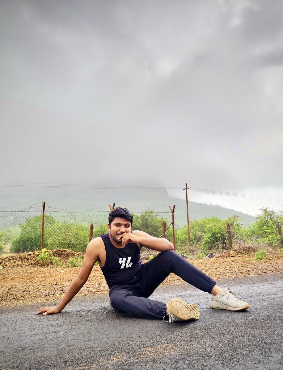 RohitParjane's tweet photo. Kundalika Valley, Pune

#rohithparjane
#mr_ro_photo_factory #winter #WinterIsComing https://t.co/FeHviSYk7N