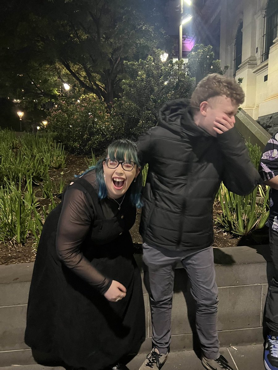 𝙿𝚒𝚗𝚎 tweet media