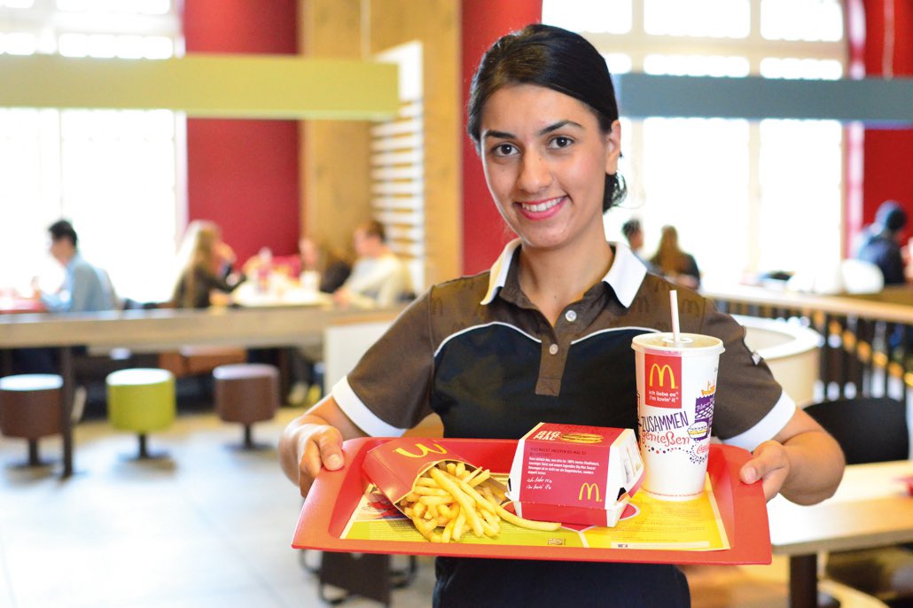 Mindestkrstn's tweet photo. 95% der Leute, die mit Trading finanziell unabhängig werden wollen. #McDonalds #Trading #DieStimmengewinnen https://t.co/GrbPyX21Jl