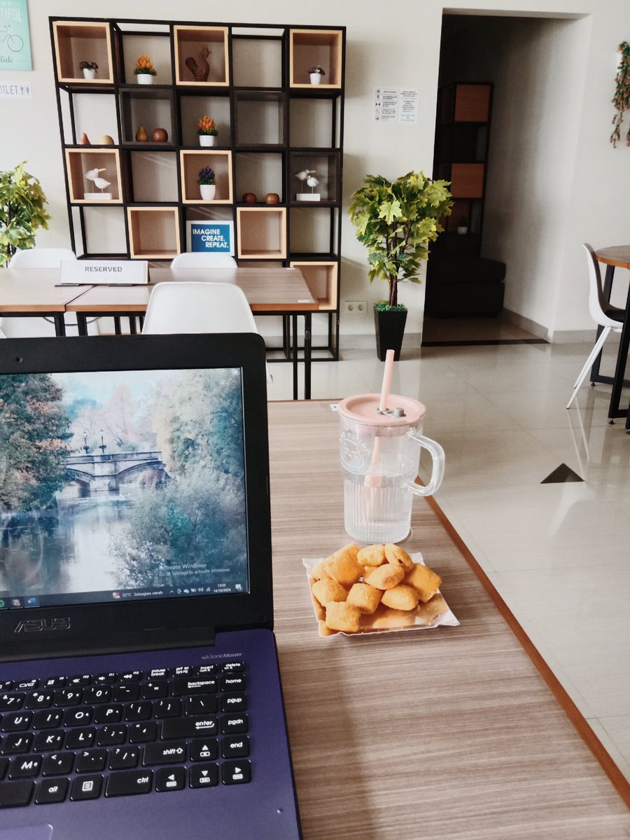 arial_ratih's tweet photo. Working on passion projects can be incredibly fulfilling for me 🥰 https://t.co/Z1XjOF5hxt