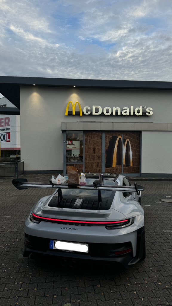 Difaino Harting tweet media