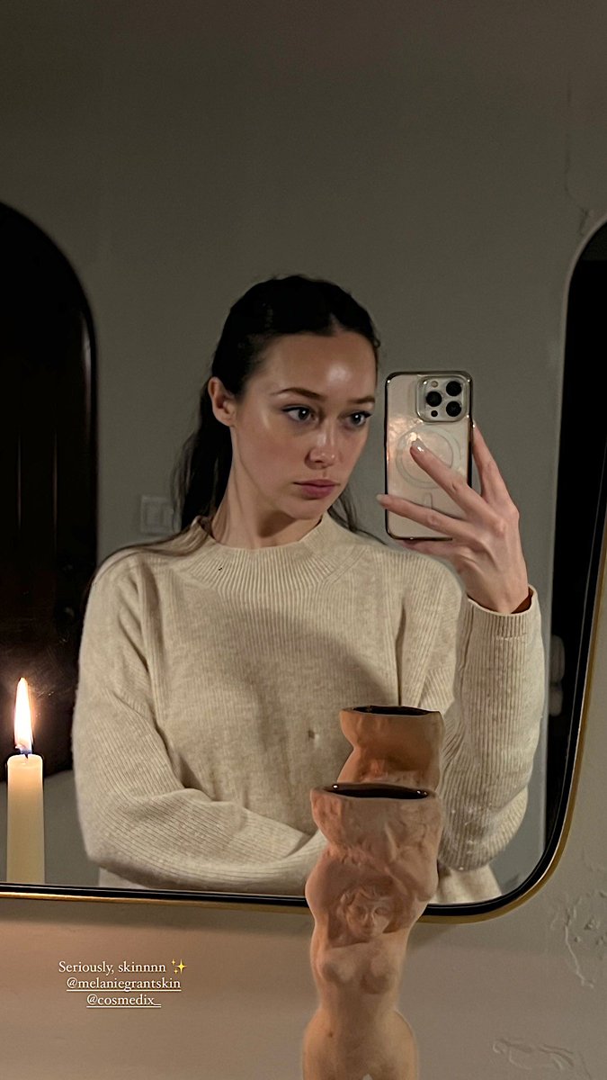 LexaGold1 tweet media