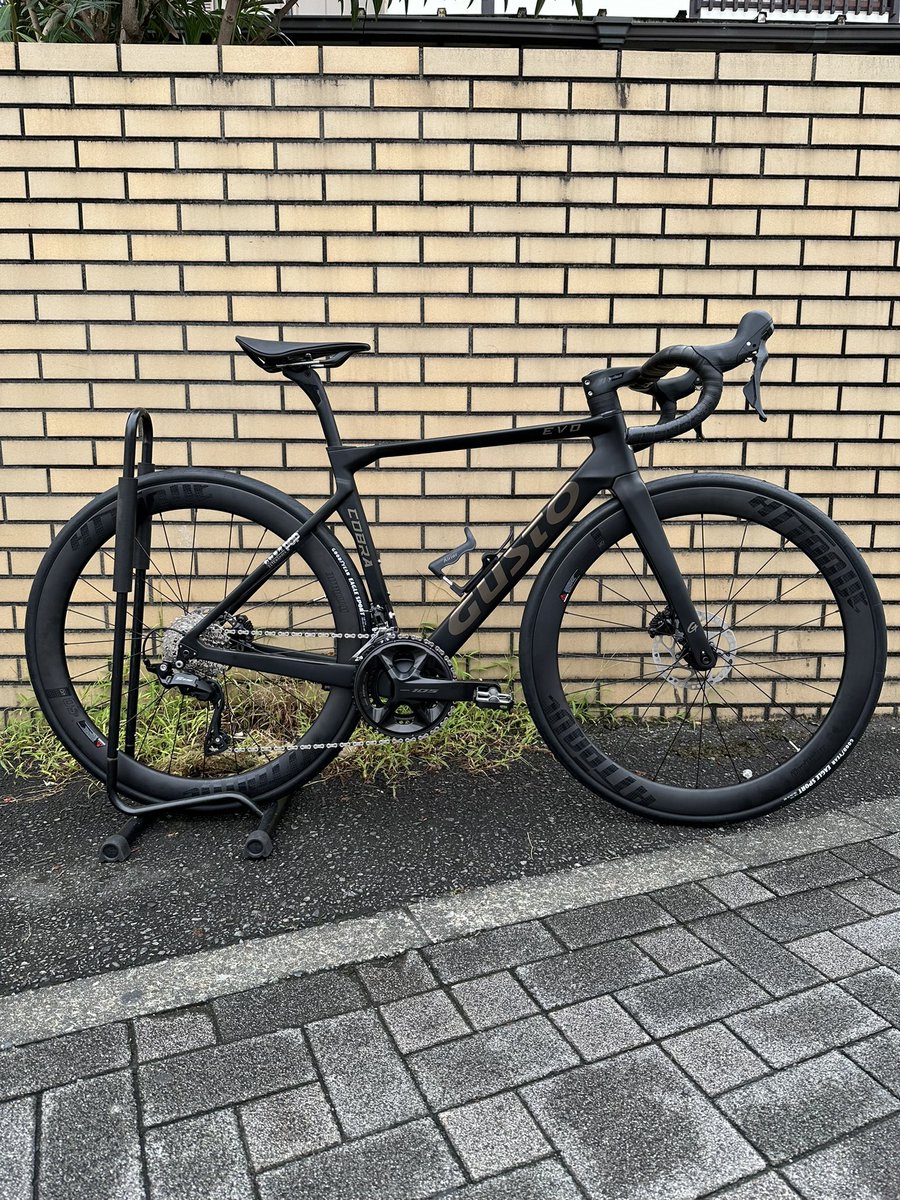 GUSTO COBRA EVO ELITE ULTRA ご納車いたしました。 カーボンホイール