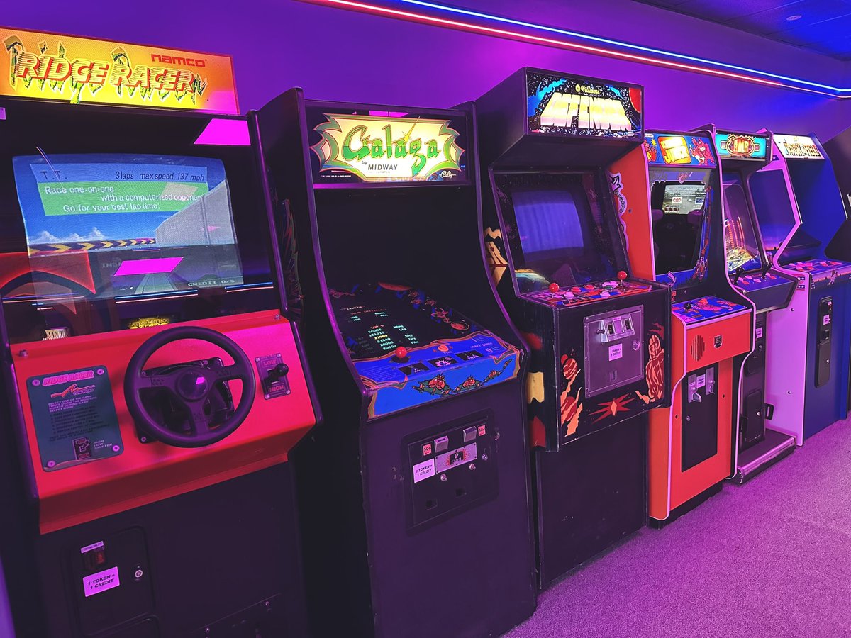 Great Yarmouth has an 80’s arcade again at Merrivale Model Village on the sea front. Among the usual Simpsons &amp; Ninja Turtles cabs there’s also Ghosts ‘n Goblins, Continental Circus, Final Fight, Galaga, Donkey Kong Jnr, Mortal Kombat among others. Worth a visit #retrogaming