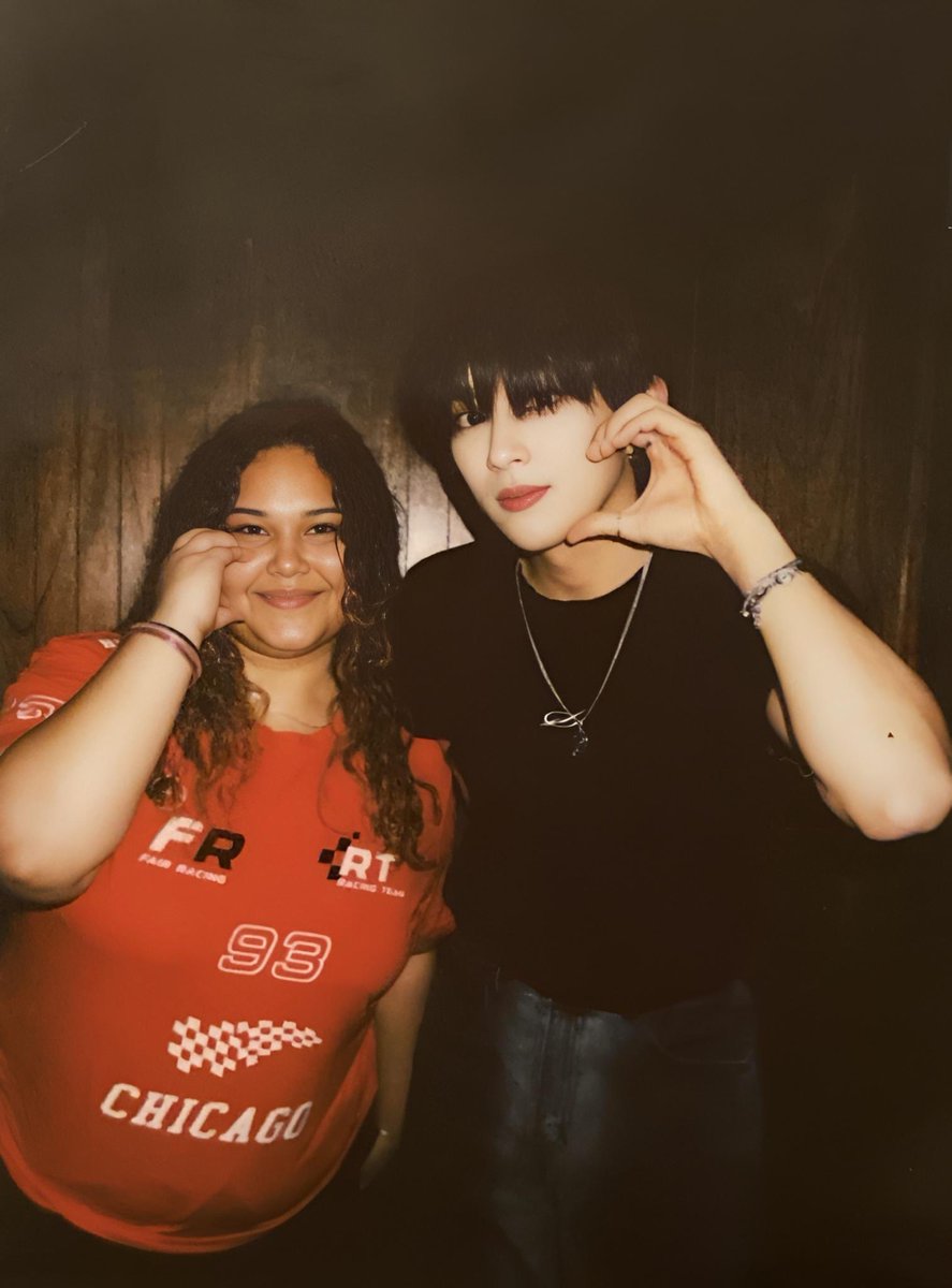 MediaOfA_Multi's tweet photo. My Photos With Them🥹 They are amazing people and they are very kind, thanks for coming I hope you come back soon🇵🇷
#다크비 #DKB
#2024DKBWORLDTOUR
#DARK_STRANGE
#DARK_STRANGE_in_AMERICA
#DKBinBAYAMON #DKBinPuertoRico #DKBinPR #DKB_in_puertorico https://t.co/Wd15HVYgws