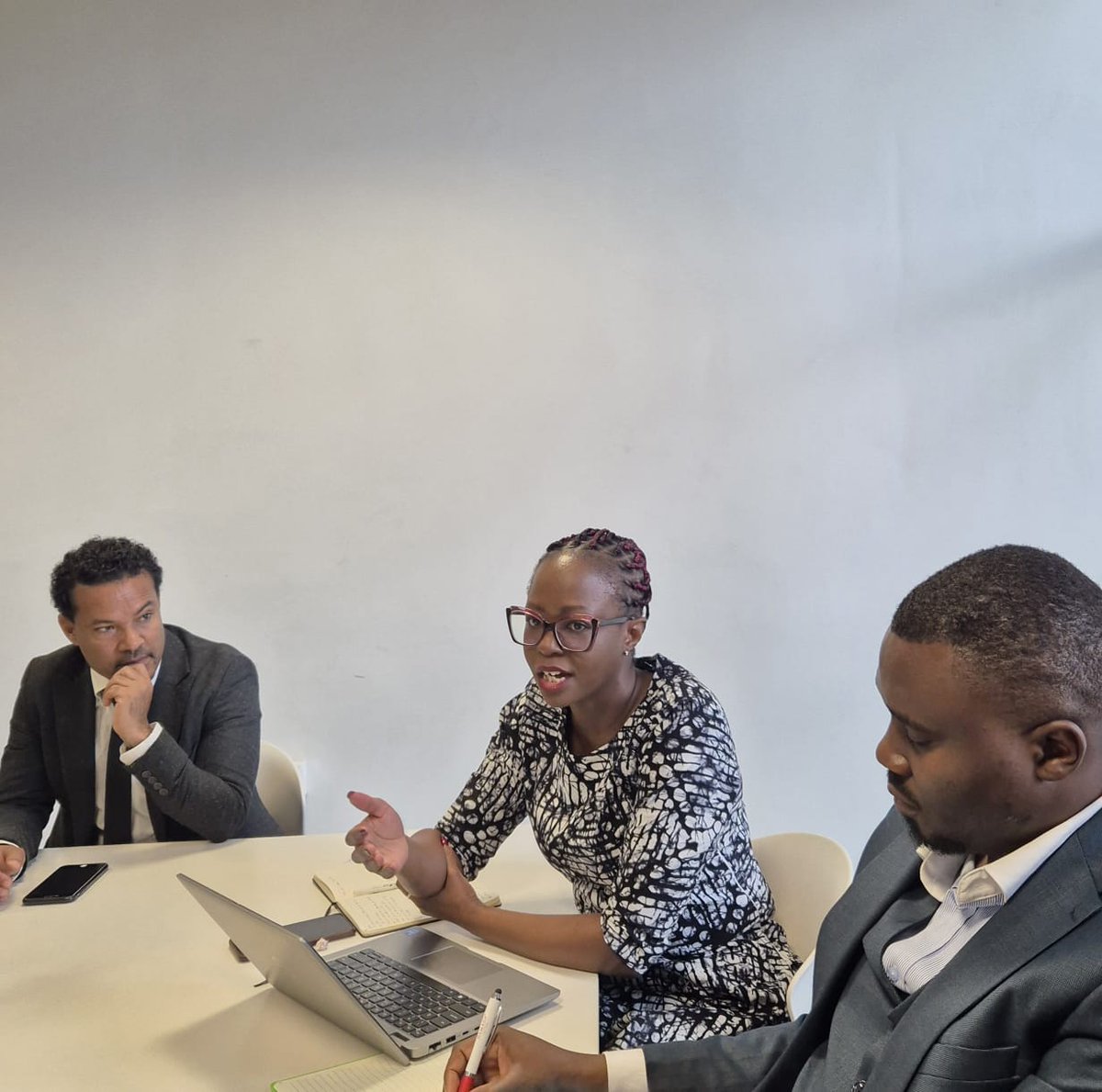 AU-EU Youth Voices Lab - Power of the Collective (@aueuyouthvoices) on Twitter photo #AUEUYouthLab Kick-off Ceremony!
"Together, we will influence policies and decision-making processes in the long term."
π£οΈ<a href="/oluoch_lavina/">Lavina oluoch</a>, <a href="/SFCG_/">Search for Common Ground</a>
#EngageEmpowerConnect #AUEUYouthVoicesLab #PoweroftheCollective #AUEU #EuropeAid #AUEUYouthLab Kick-off Ceremony!
"Together, we will influence policies and decision-making processes in the long term."
π£οΈ<a href="/oluoch_lavina/">Lavina oluoch</a>, <a href="/SFCG_/">Search for Common Ground</a>
#EngageEmpowerConnect #AUEUYouthVoicesLab #PoweroftheCollective #AUEU #EuropeAid