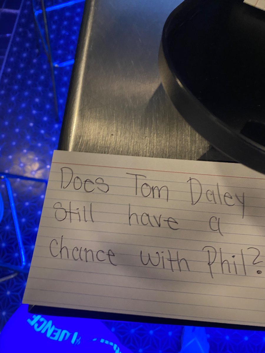 wren🌼 met dnp💖 tweet media