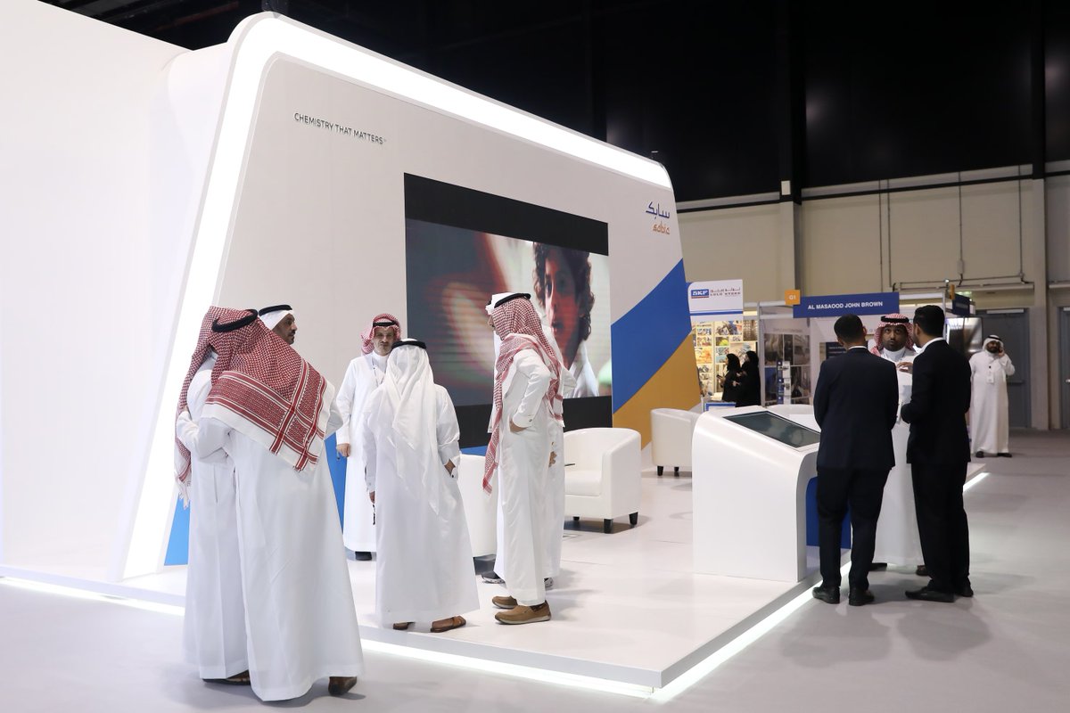SABIC_MEA's tweet photo. سعدنا برعاية المؤتمر الدولي السابع للصيانة والموثوقية وإدارة الأصول، الذي أقيم في البحرين في الفترة من 13 إلى 16 أكتوبر، حيث عرضنا حلولنا وشاركنا مرئياتنا حول موضوعات الصيانة التنبؤية وتحسين عمل الأصول وممارسات الموثوقية.

#سابك https://t.co/3qMXcDnVu7