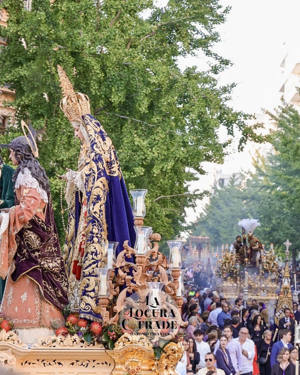 HdadTrabajoyLuz's tweet photo. Un hito #histórico al participar nuestra corporación con nuestros #Sagrados #Titulares juntos por #primera vez en la #historia en un mismo #paso.

(2/3) https://t.co/BqgPQBnWDN