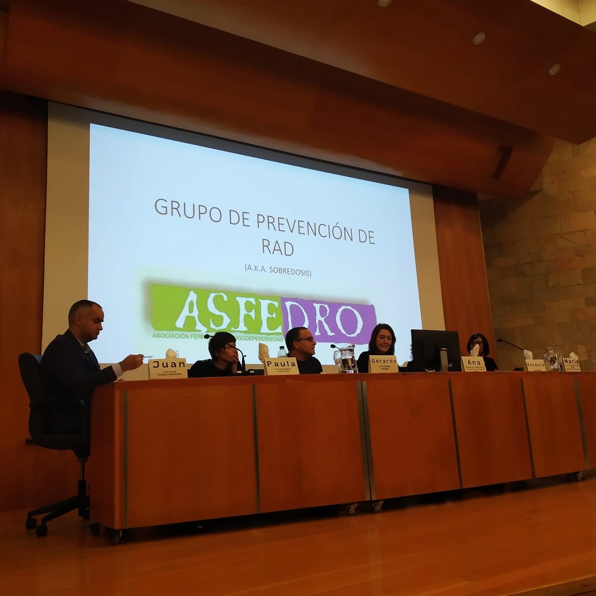 Asfedro (@asfedro) on Twitter photo Gerardo Sabio,o noso director técnico,participou o venres 11 nas Xornadas sobre "Accións socioeducativas para a saúde mental no ámbito penitenciario",organizadas pola <a href="/regaep/">Rede Galega de Educación en Prisións</a> ,da q ASFEDRO é membro),falando do programa de Prevención da Sobredose q leva a cabo no C.P de Teixeiro Gerardo Sabio,o noso director técnico,participou o venres 11 nas Xornadas sobre "Accións socioeducativas para a saúde mental no ámbito penitenciario",organizadas pola <a href="/regaep/">Rede Galega de Educación en Prisións</a> ,da q ASFEDRO é membro),falando do programa de Prevención da Sobredose q leva a cabo no C.P de Teixeiro