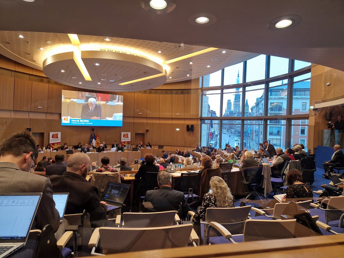 Anthony Quindroit (@chilietcarnets) on Twitter photo C'est session plénière à la <a href="/RegionNormandie/">Région Normandie</a> aujourd'hui à #Rouen. Avec un gros focus sur le budget. À lire bientôt sur <a href="/paris_normandie/">paris_normandie</a> C'est session plénière à la <a href="/RegionNormandie/">Région Normandie</a> aujourd'hui à #Rouen. Avec un gros focus sur le budget. À lire bientôt sur <a href="/paris_normandie/">paris_normandie</a>