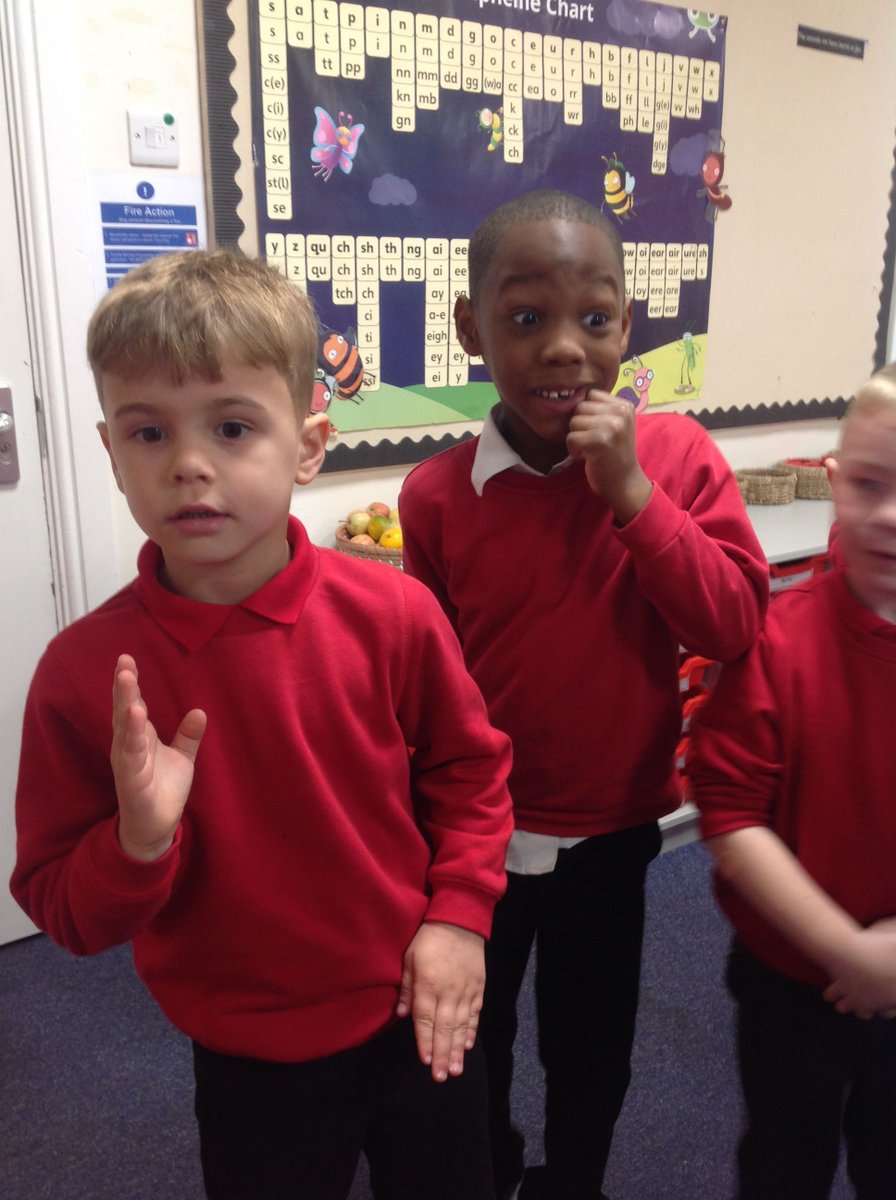 🫘 This week, Year 1 have been using the story ‘Jack and the Beanstalk’ for their English lessons. They listened carefully to the story, then really enjoyed acting out the main events to retell the story.

Well done Y1, great work! 😁👏

#WeTakePrideInOurWork