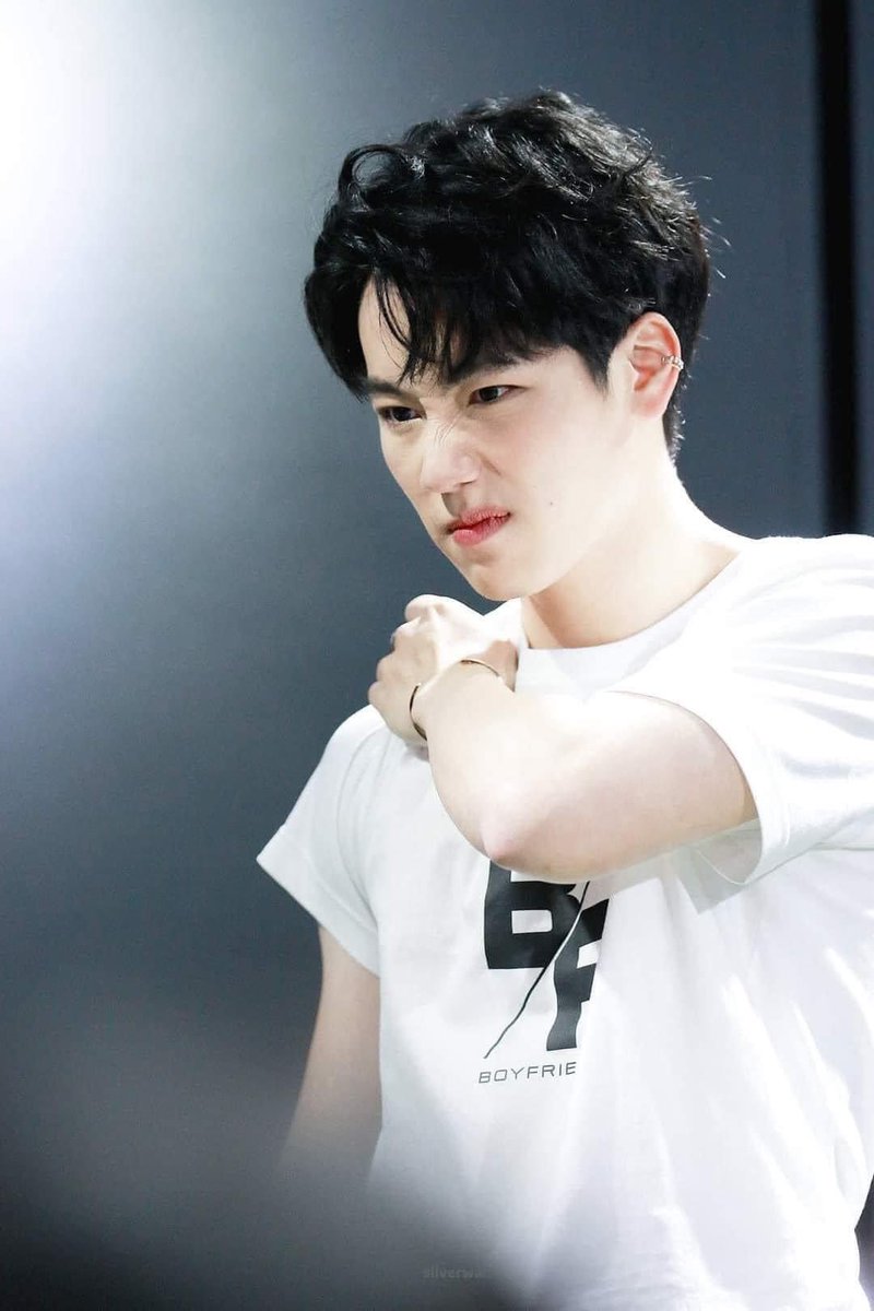 jibamxll's tweet photo. #BEMYBOYFRIEND
#warwanarat #หยิ่นวอร์ https://t.co/8CktbOWt1w