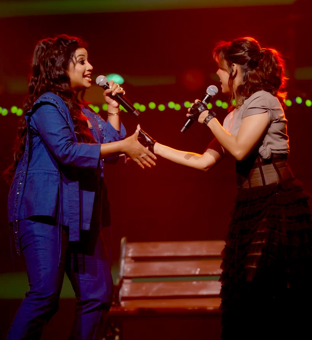 cottXpert's tweet photo. ๐ Thrilled to see @ShreyaGhoshal and @SunidhiChauhan come together for #Chhaila! This collaboration promises a musical treat, blending their unique styles in what's set to be an anthem for 2024.
#ShreyaSunidhiMagic #Bhoomi2024 #CokeStudio #Afroto https://t.co/xmkP8PoRrY