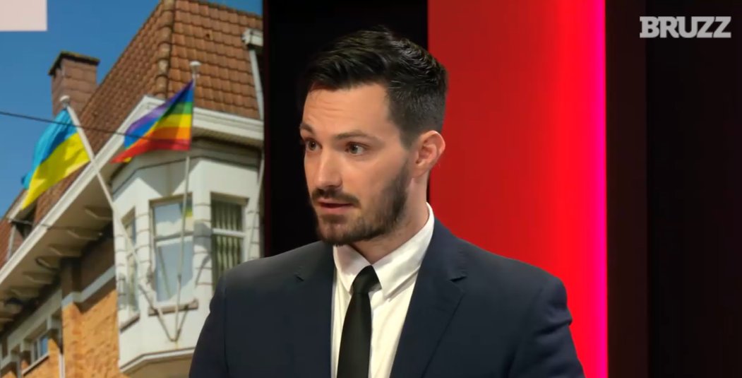 POLI (@dfuturevub.bsky.social) tweet media