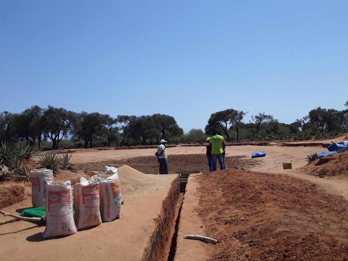 #ACFMadagasikara lance la construction d’un aquifère artificiel souterrain dans la région Atsimo Andrefana pour collecter, filtrer et stocker l’eau de pluie 🌧️. Ce projet permettra à 1500 personnes d’accéder à une eau potable de qualité.
<a href="/USAIDMadagascar/">USAID Madagascar</a>