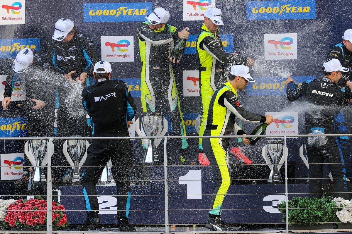 APRacingTeam's tweet image. IT&apos;S RACE WEEK! Reclaiming the Pro-Am crown is the chief objective and it&apos;s all to play for, with Kriton Lentoudis, @realRBradley and @alex_quinn01 just 8️⃣ points adrift in P3️⃣, having accrued 1️⃣ victory and 2️⃣ podiums ⚔️🇵🇹 #4HPortimao

#APRacingTeam #ELMS #Motul #PoweredbyMotul