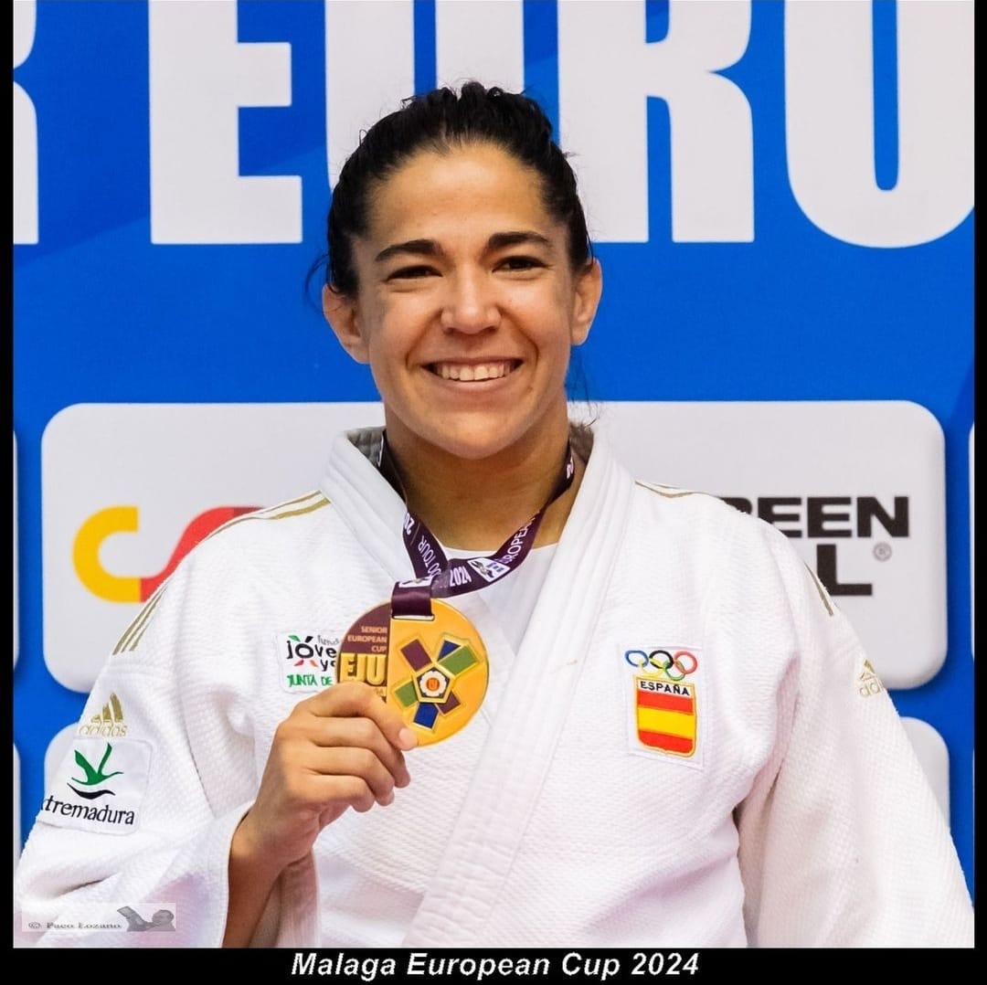 🥋 Nuestra judoka emeritense Cristina Cabaña del <a href="/JudoStabia/">Judo Club Stabia</a> se alza con la medalla de oro 🥇 en la Copa de Europa de Málaga, la primera gran cita del circuito internacional de Judo tras los Juegos Olímpicos. Enhorabuena <a href="/CrisCabanaP/">Cristina Cabaña</a> !! 💪