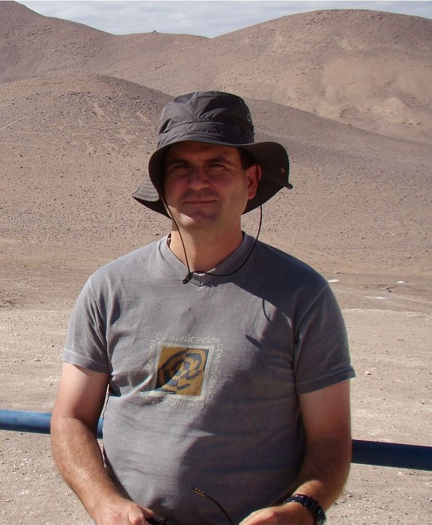 University of Vienna STEM (@stem_univie) on Twitter photo “Exploring our cosmic origins rooted in Earth’s history”
Read more about David Fernández Remolar, Ida Pfeiffer Professor at #FGGA <a href="/univienna/">Universität Wien</a>.🔍
He researches extreme #environments - from Alaska’s #permafrost to hyperacidic systems like Rio Tinto. ⤵
fgga.univie.ac.at/news/artikel/2… “Exploring our cosmic origins rooted in Earth’s history”
Read more about David Fernández Remolar, Ida Pfeiffer Professor at #FGGA <a href="/univienna/">Universität Wien</a>.🔍
He researches extreme #environments - from Alaska’s #permafrost to hyperacidic systems like Rio Tinto. ⤵
fgga.univie.ac.at/news/artikel/2…