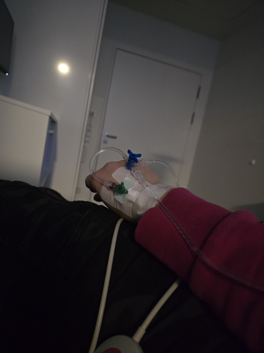 Pięknie mi się urlop zaczal...
Uważajcie na siebie #covid ma się całkiem dobrze