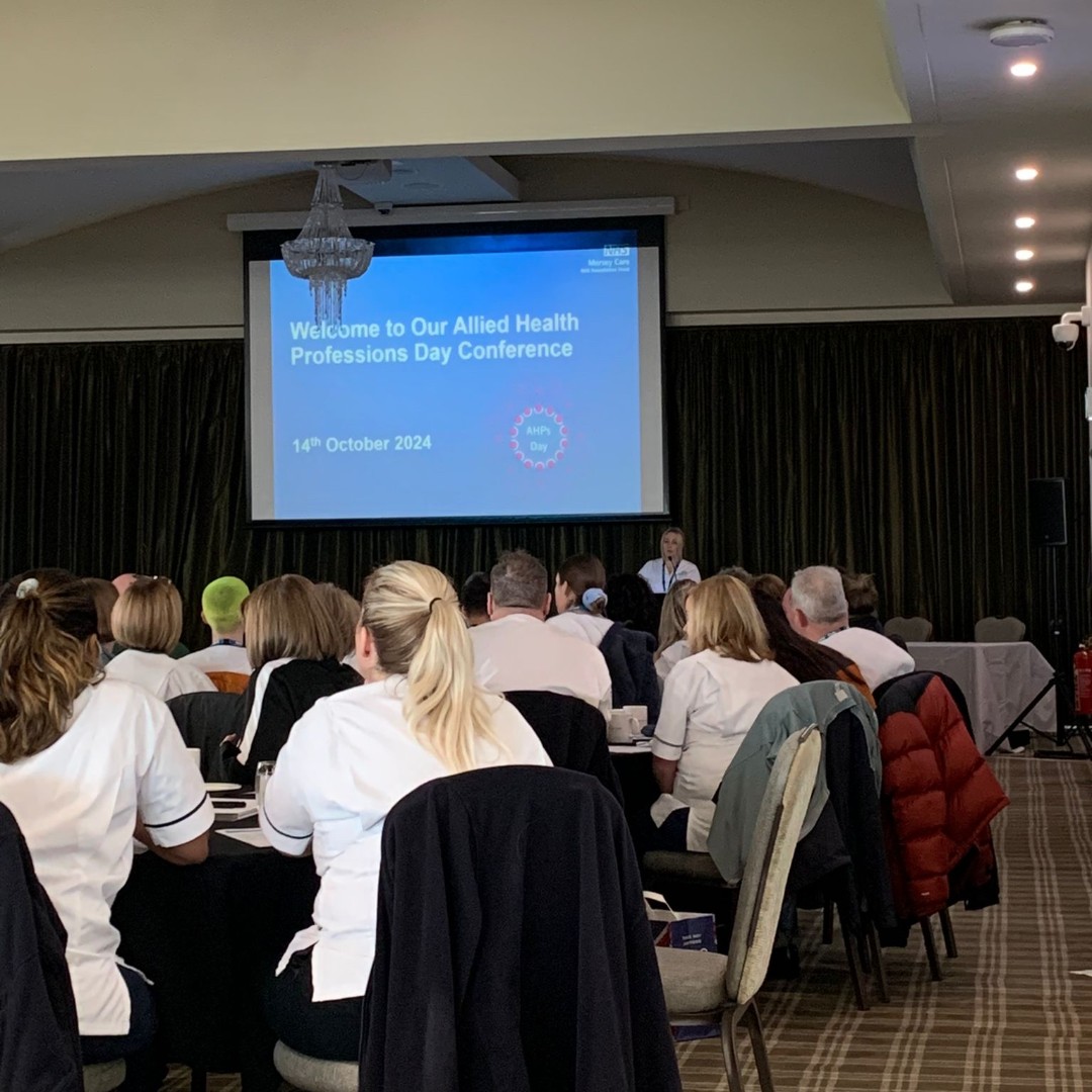 Mersey_Care's tweet photo. Celebrating #AHPsDay with our amazing #AHPs coming together to celebrate their profession π
Kick starting the day, our Deputy Director of Therapies, Psychological and Allied Health Professionals, @fran_cairns, opened the conference.
Enjoy the day, everyone ππ½
#TeamAHPs https://t.co/VUF04TwXSq