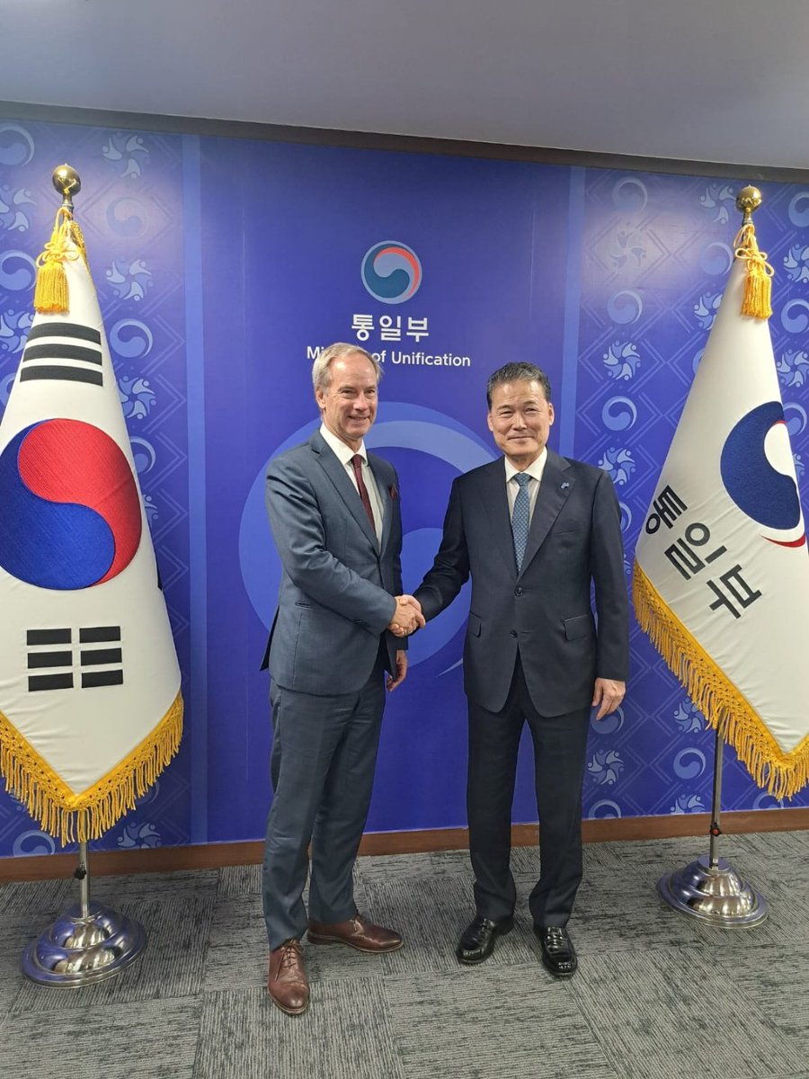 euinkorea's tweet photo. @OlofBSkoog, EU Special Representative for Human Rights with Minister KIM of Unification, Minister CHO of Foreign Affairs, and Chairperson AHN of the National Human Rights Commission of Korea and civil societies to discuss  multilateral partnership for #humanrights in DPRK &amp; RoK. https://t.co/MVvUW0syDq