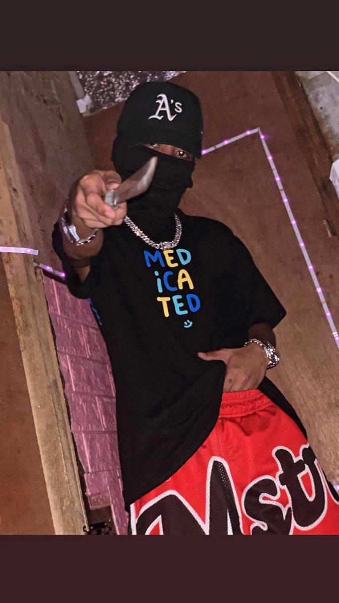 BonkyyGhetto_16's tweet photo. #phdrill #tpk #balaclava 
💜👹 https://t.co/YLN6sT5trD