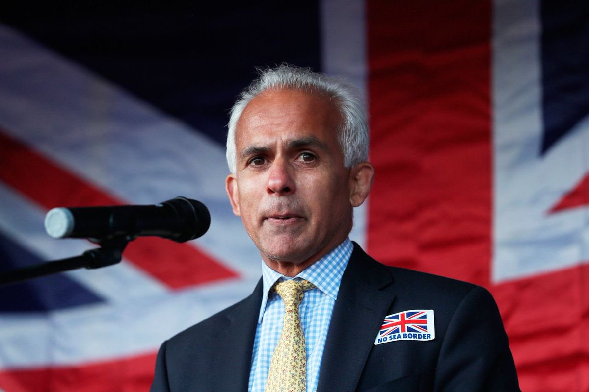 ReformDaily_'s tweet image. 💬 Ben Habib says, “Wake up, people!” 

He argues, “Neither Robert Jenrick nor Kemi Badenoch are ‘right wing.’ At best, they’re just not liberal nutcases like most Conservative MPs.”

#ReformDaily #UKPolitics #WakeUpBritain