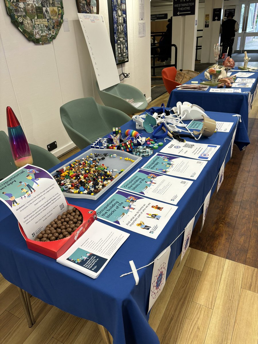 Teresa Cook (@tcookot) on Twitter photo @KeeleAHP staff and students joining <a href="/SuzanneRastrick/">Suzanne Rastrick</a> #CAHPO address for #AHPsDay come and join our activities in Chancellor’s if you are on campus today <a href="/KeeleUniversity/">Keele University 🐿️</a> <a href="/KeeleStaff/">Keele University Staff</a> <a href="/KeeleMedSchool/">Keele Medical School</a> <a href="/NandM_Keele/">Nursing & Midwifery Keele University 💙</a> #AHPsDay2024 @KeeleAHP staff and students joining <a href="/SuzanneRastrick/">Suzanne Rastrick</a> #CAHPO address for #AHPsDay come and join our activities in Chancellor’s if you are on campus today <a href="/KeeleUniversity/">Keele University 🐿️</a> <a href="/KeeleStaff/">Keele University Staff</a> <a href="/KeeleMedSchool/">Keele Medical School</a> <a href="/NandM_Keele/">Nursing & Midwifery Keele University 💙</a> #AHPsDay2024