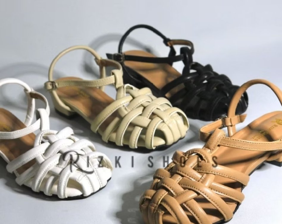 gummyswagg's tweet photo. ⭐️floryn zea sandal
🔗https://t.co/NwQAPiVqwU
⭐️sandal kronjo tali belakang 
🔗https://t.co/ZXLmIkPooJ https://t.co/OwBXDZeoiE