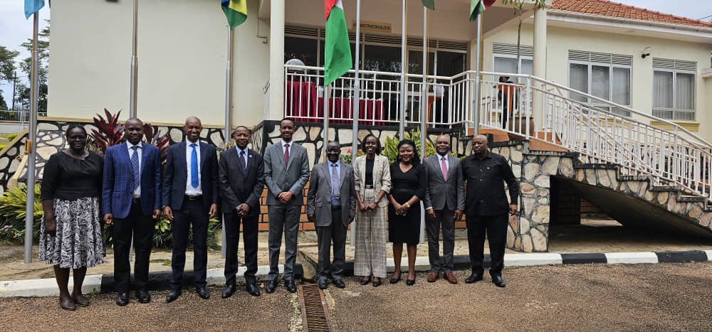 EAC CASSOA (@eaccassoa) on Twitter photo <a href="/EACCASSOA/">EAC CASSOA</a> 69th technical committee regulatory meeting taking place in #Entebbe <a href="/UgandaCAA/">Uganda CAA</a> <a href="/CAA_Kenya/">Kenya Civil Aviation Authority</a> <a href="/RwandaCAA/">RwandaCAA</a> <a href="/aacburundi/">Autorité de l'Aviation Civile du Burundi- AACB</a> <a href="/officialtcaa/">Tanzania Civil Aviation Authority (TCAA)</a> <a href="/Som_CAA/">Somali Civil Aviation Authority (SCAA)</a> #SouthSudan and #DRC civil aviation authorities <a href="/EACCASSOA/">EAC CASSOA</a> 69th technical committee regulatory meeting taking place in #Entebbe <a href="/UgandaCAA/">Uganda CAA</a> <a href="/CAA_Kenya/">Kenya Civil Aviation Authority</a> <a href="/RwandaCAA/">RwandaCAA</a> <a href="/aacburundi/">Autorité de l'Aviation Civile du Burundi- AACB</a> <a href="/officialtcaa/">Tanzania Civil Aviation Authority (TCAA)</a> <a href="/Som_CAA/">Somali Civil Aviation Authority (SCAA)</a> #SouthSudan and #DRC civil aviation authorities