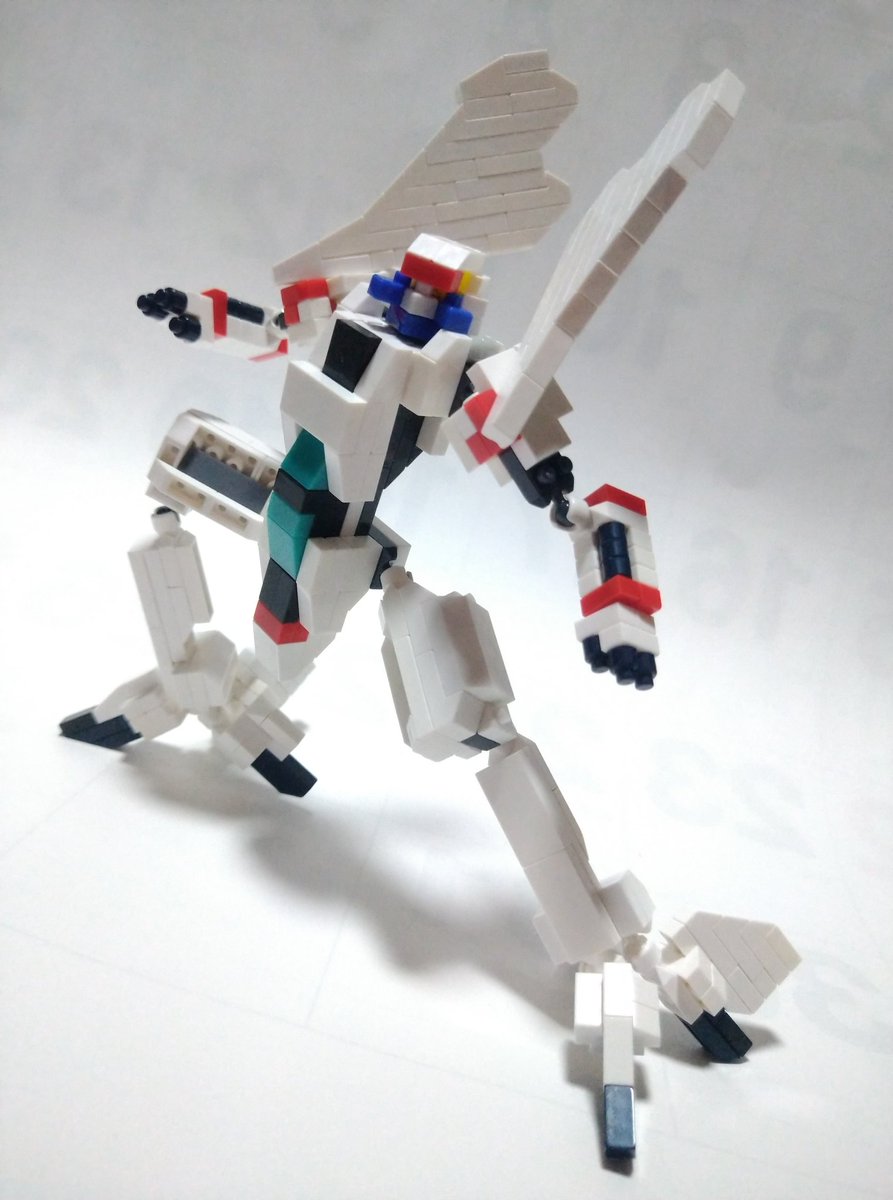 Dakkeeen442's tweet photo. #プチブロック　可変ロボット

出来る限りシンプルな変形を目指しました。 https://t.co/XIRa8bLgDz
