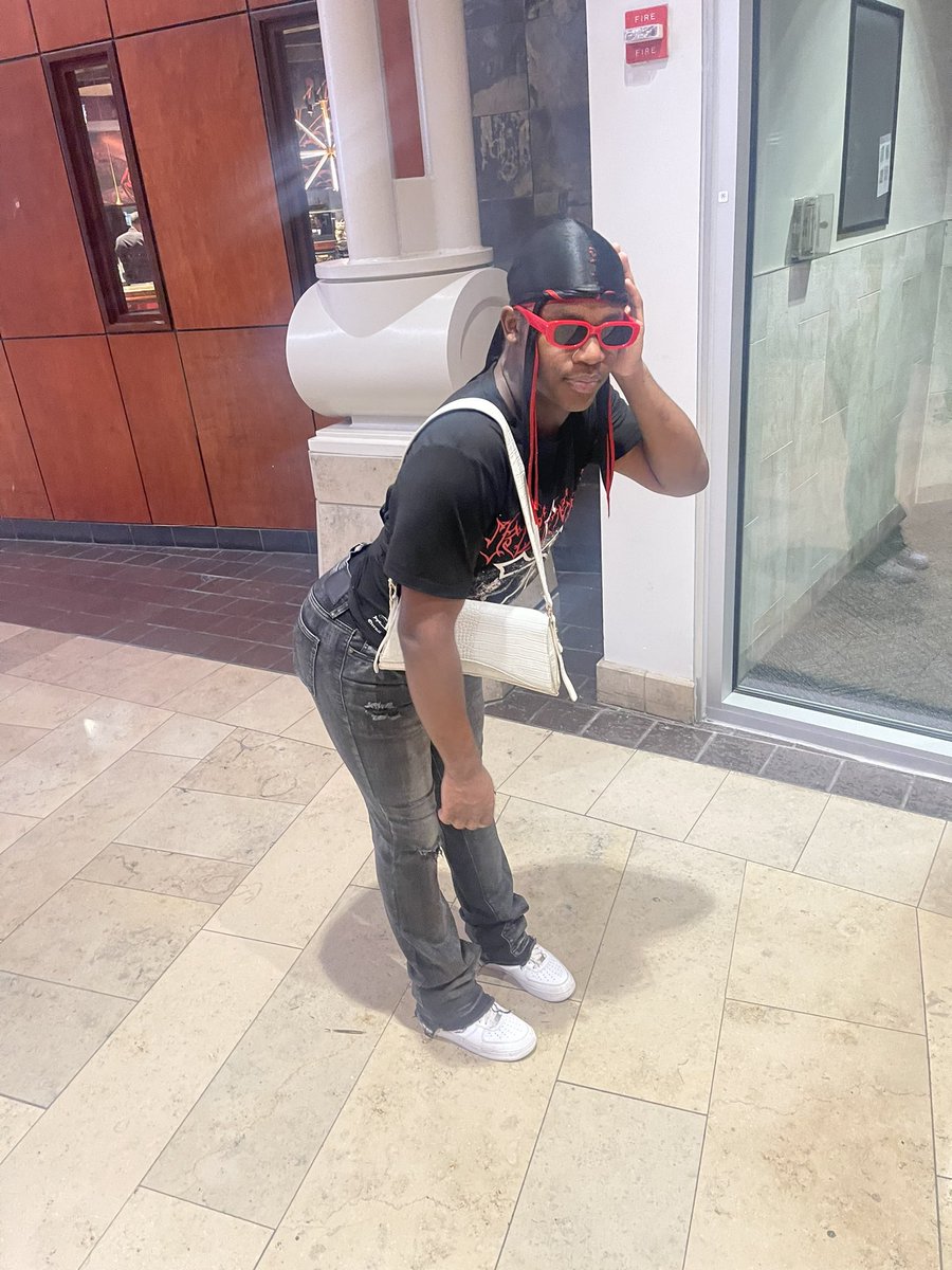 DerreonjM's tweet image. Yall fw these???