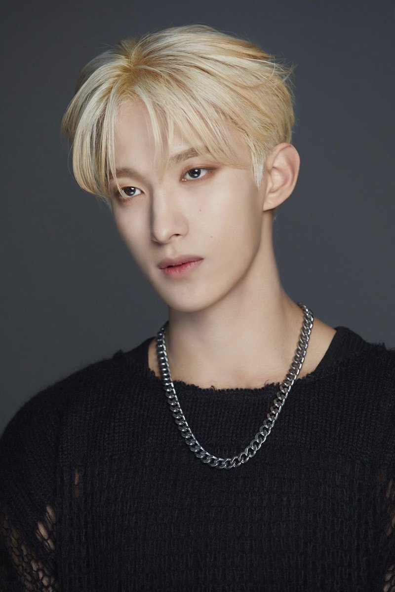 dkzones's tweet photo. 241014 #도겸 for Genie Music https://t.co/ryx8xB2ojC