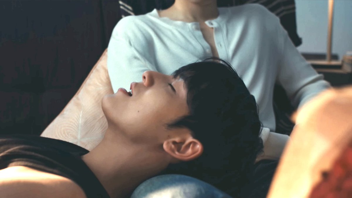 decdaisyy's tweet photo. ข้าพเจ้า 🙇🏻‍♀️ https://t.co/2TMxFhc55i