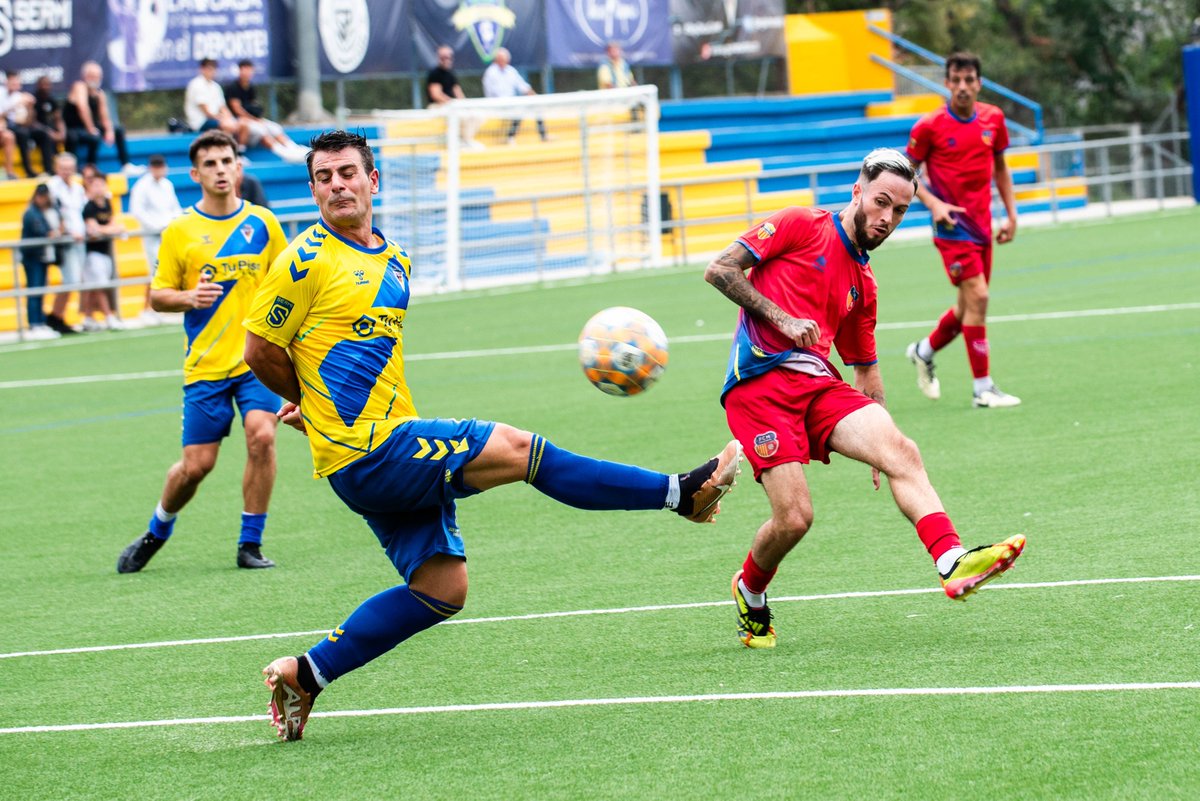 📯 Tenim HORARI confirmat!
🏡 Al #Guinardó 🆚 @NasticManresa
📅 Diumenge 20 d'octubre
⏰ 12h
🎟 J5 | #1cat2
🆕 Buscarem la tercera seguida!
#SomMartinenc #futbolcat