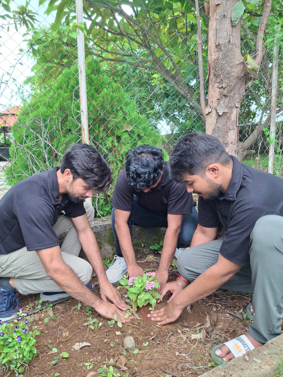 OpenFuture_Tech's tweet image. At OpenFuture Technologies, we are committed to sustainability through our Tree Plantation Drive. Trees absorb CO2, restore biodiversity, clean air and water, and support future generations. Join us in taking action to create a cleaner, greener world.
#Sustainability #Climate