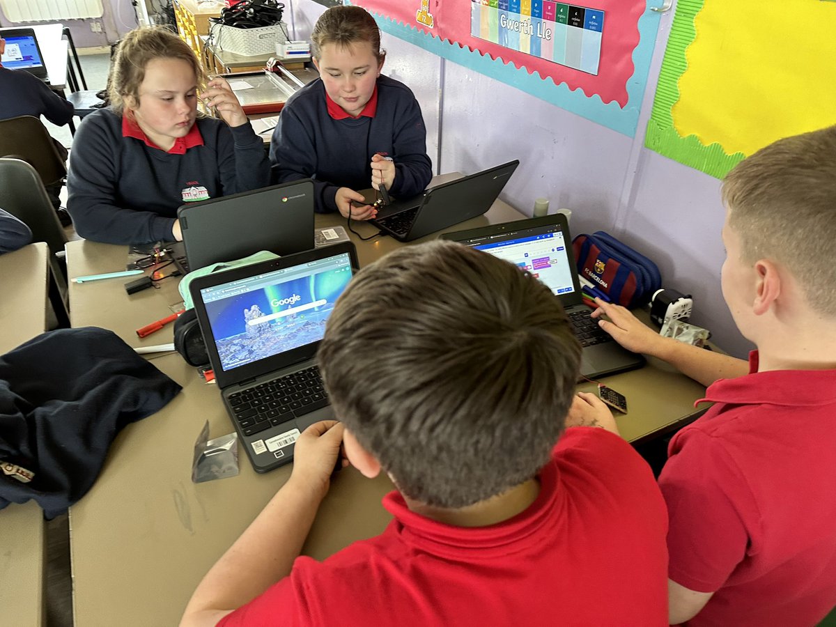 Ysgol Cwrt Henri tweet media