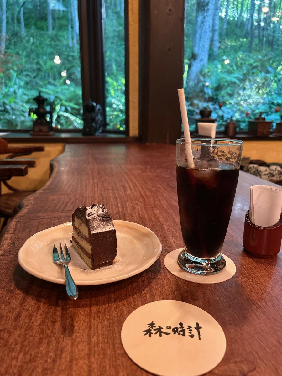 MAHADEVASFA's tweet image. 💖午後のティータイムは最高のひととき☕️🍰  
美味しいお菓子と温かいお茶に囲まれて、心がほっこりする瞬間✨  
友達との楽しいおしゃべりや、自分だけのリラックスタイム🫖💕  
一緒に、幸せを感じる午後を楽しもう！🌼