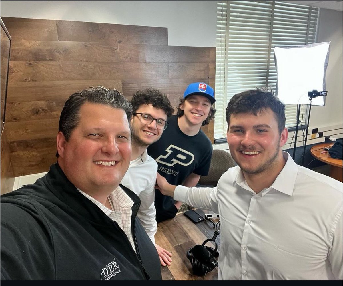 PurdueCCE's tweet photo. The #LittleHammers podcast is back!ποΈ After focusing on coursework and internships over the summer, they seek to gain insights from industry professionals and #Purdue leaders.
Ep. 11 featuring Mark Whitson, and Dean Arvind Raman on Ep. 12. Now on Spotify: https://t.co/SyoHlvU0YH https://t.co/wfd4IVLK4B