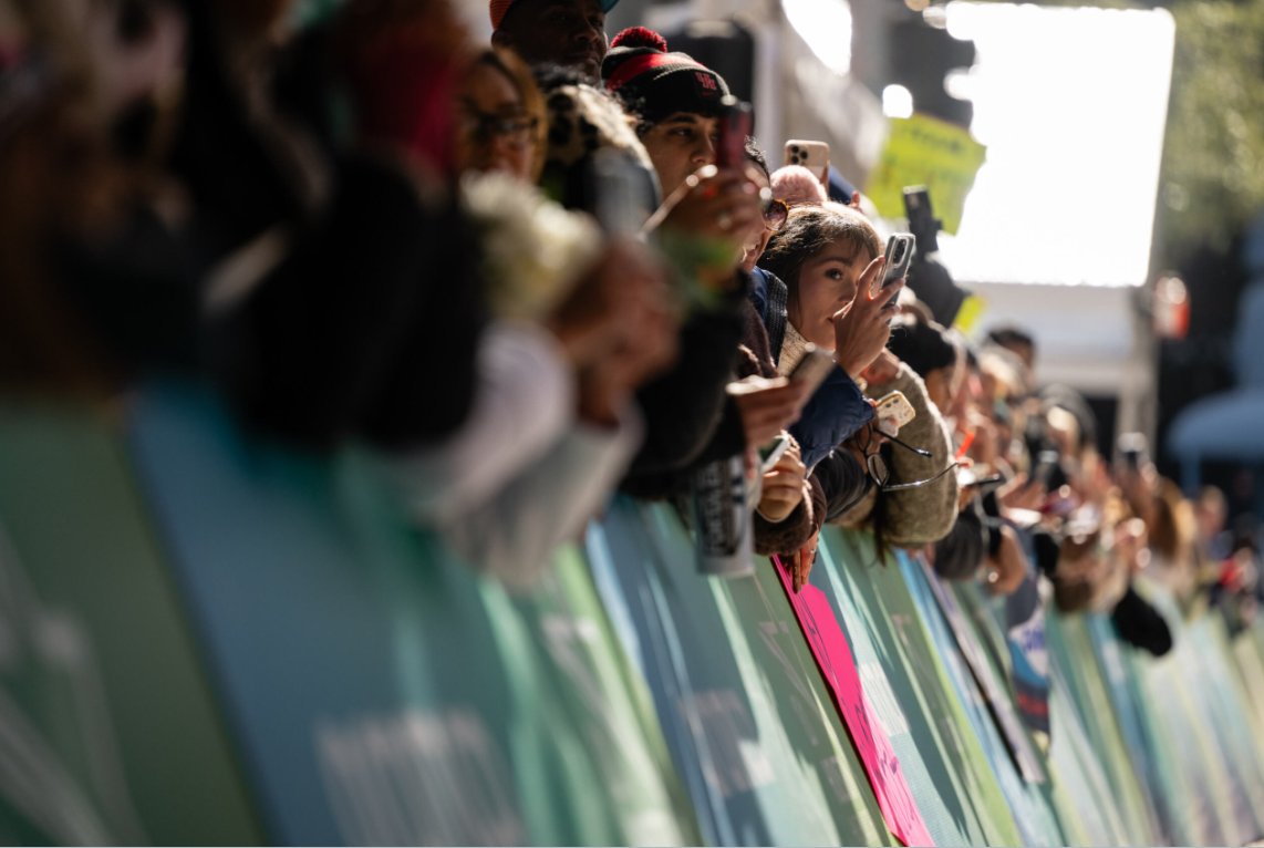 HoustonMarathon's tweet photo. Hey, HOU! In case you missed it, here is our latest newsletter. Don't miss a beat. We are less than 100 days away from your 2025 Chevron Houston Marathon Weekend of Events! https://t.co/jUab1IDioN
🎽 👟 💙
#RunHou #HouMarathon #HouHalf #Hou5K https://t.co/ExNYDTf82E
