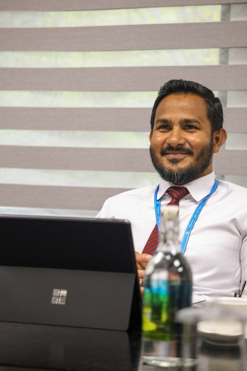 MaleCitymv's tweet photo. Councilors @shauphaa, @rishyyAhmed, @AishathNazima14, @ZaambeNizam, and Yumna met with the @FVMCouncil while attending the special four-day event, #AliDhoadhi, in Fuvahmulah. https://t.co/5hop9jcI0j