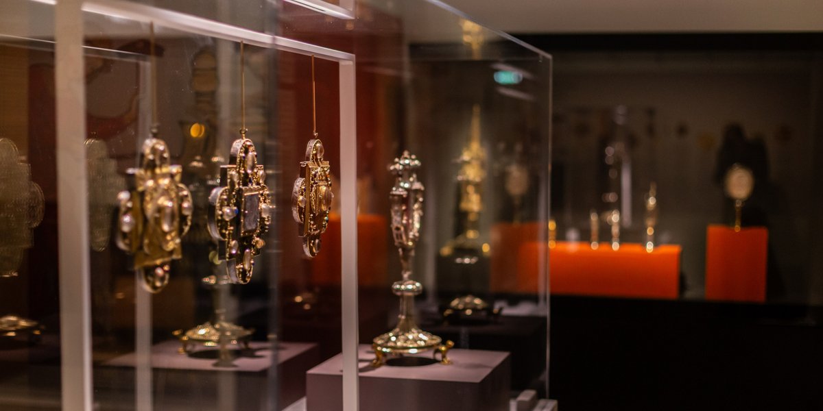 museecluny's tweet photo. #DerniersJours pour voir le #TresordOignies ! ⏳
Jusqu'au 20 octobre, venez découvrir l'une des sept merveilles de Belgique dans l'exposition "Merveilleux Trésor d’Oignies : éclats du 13e siècle". ✨ https://t.co/fuMgRR51Go