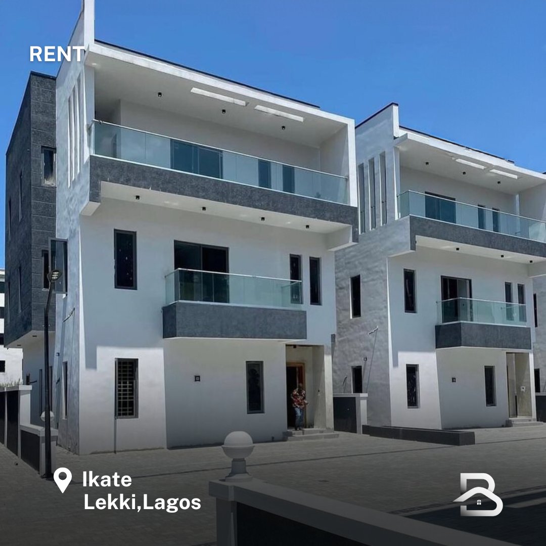BAListings's tweet photo. 4 BEDROOM FULLY DETACHED FOR RENT!!!!
Location: Ikate Lekki,Lagos🇳🇬
Price:N15M
 
  Agency 10%
 Legal 10%
 Caution 1.5M

 Service charge..

  Total package:19.5M
 
Features:
•All Rooms En-suite • Fitted Kitchen •Brand New •24hours Security •20 hours Electricity https://t.co/pcNxQgl4Vg