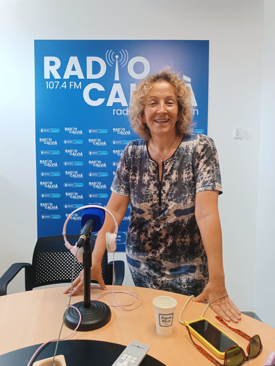 RadioCalvia's tweet photo. El @ifocalvia lanza un Ciclo de Formación en Inteligencia Artificial para empresas.

La entrevista a Mar Muñoz en el programa semanal del IFOC y toda la información sobre su conferencia, el ciclo completo y cómo inscribirse, en nuestra web

👉https://t.co/TmgRBzJBUC https://t.co/82jSZ9bqLz