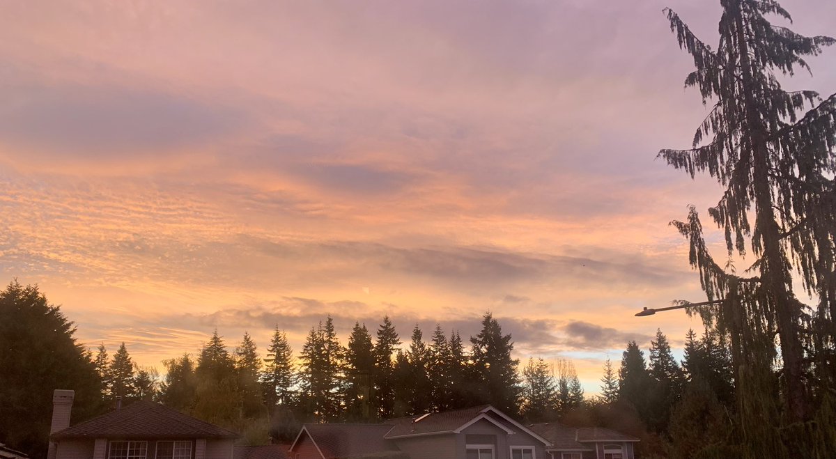 GM had to capture this beautiful sunrise 🌅