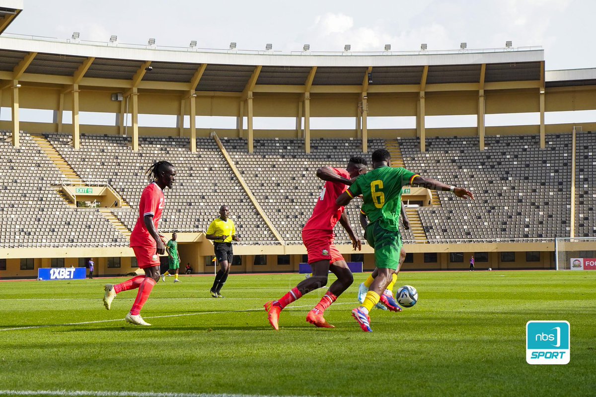 BryanAheebwa's tweet photo. 63' #KENCAM 🇰🇪🇨🇲 0-1
Boris Enow Takang ⚽️
Ate Mulowoza Behind Closed Door Wali
#AFCON2025Q 📸: @FfreyPhotos https://t.co/EzYYGTl5bX